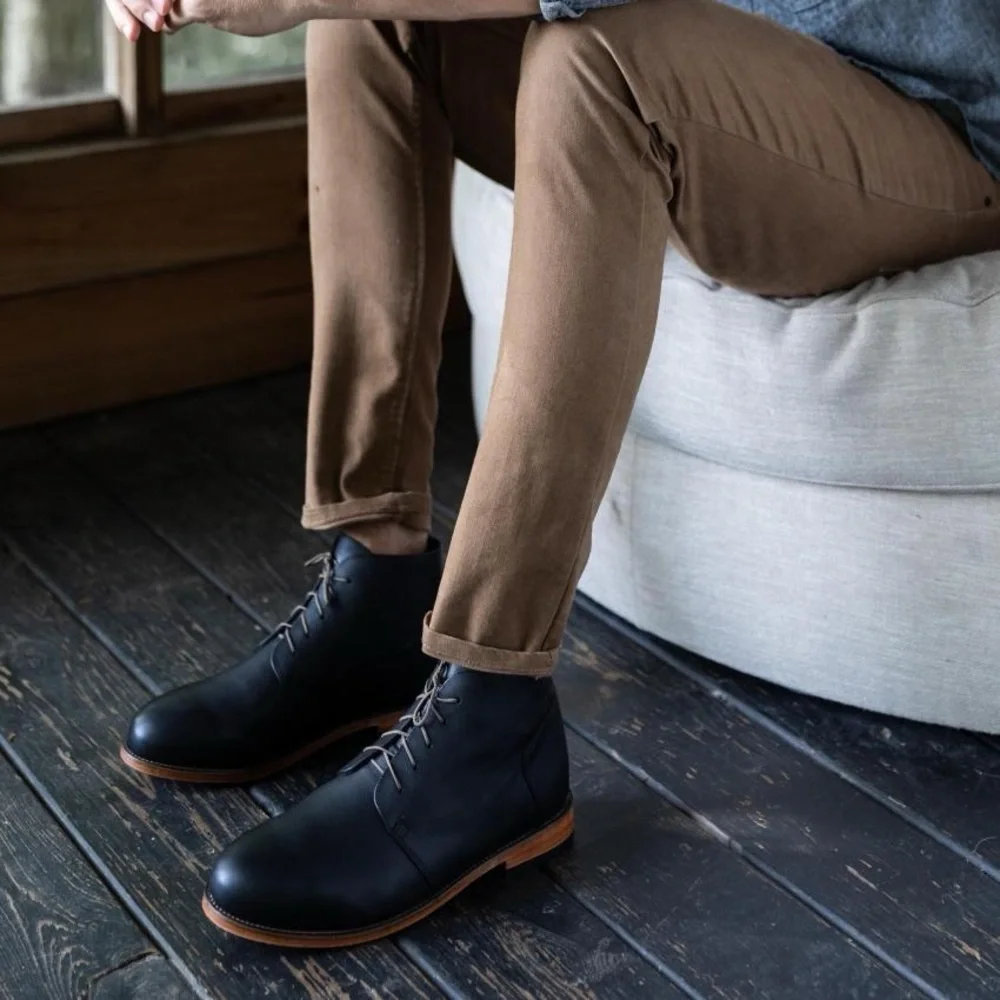 NWT Nisolo Everyday Chukka Boot in Black Men’s Size 11